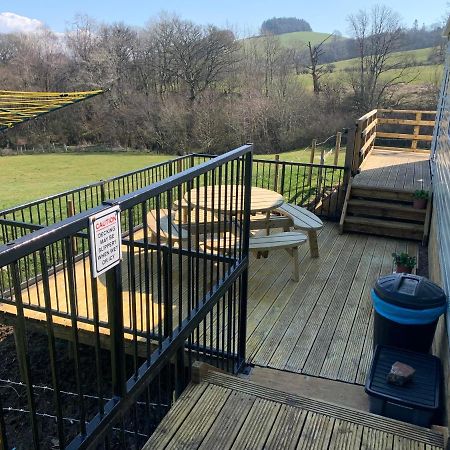 Farm Stay Caravan On Working Farm Dacre  Extérieur photo