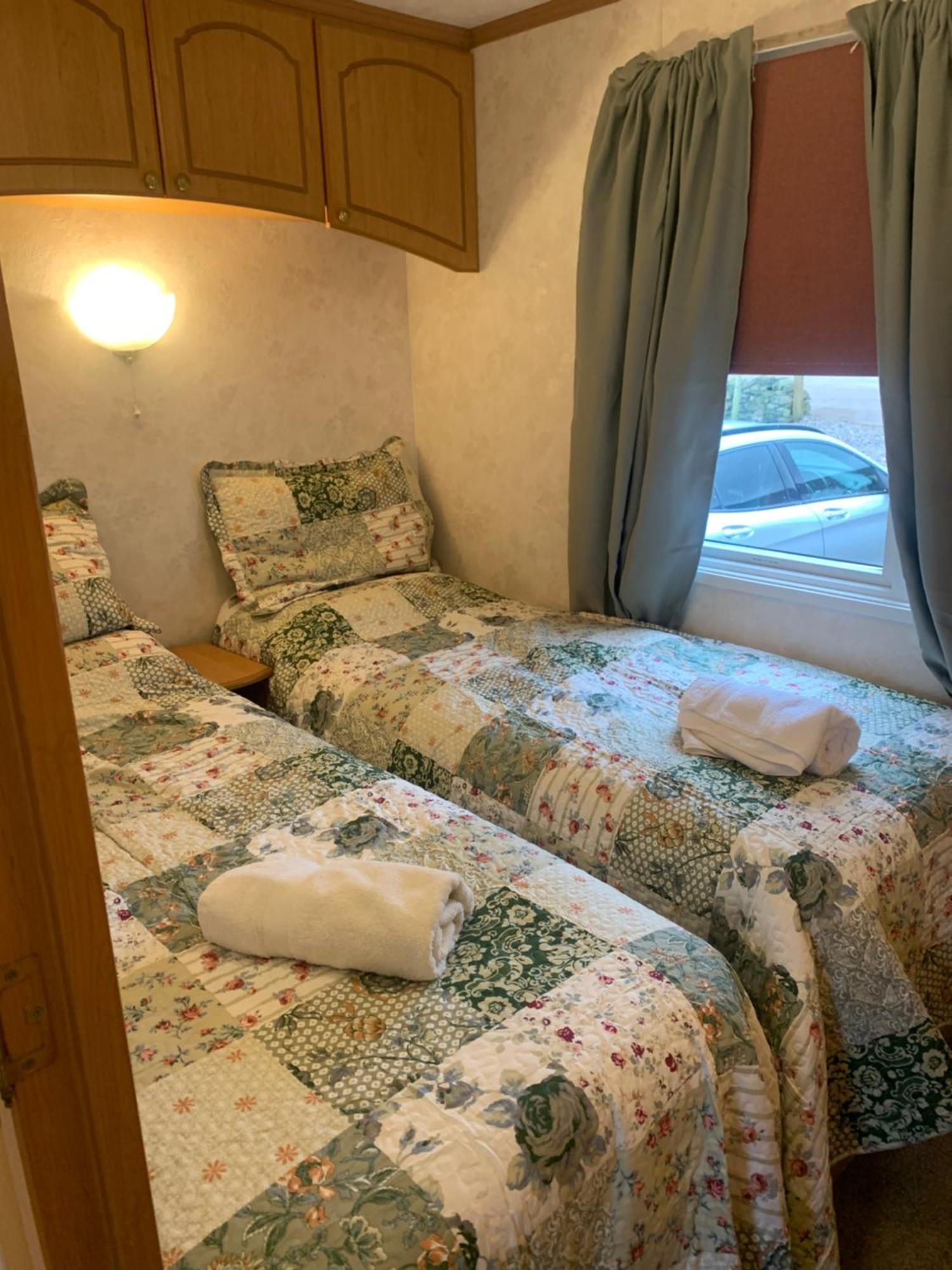 Farm Stay Caravan On Working Farm Dacre  Extérieur photo