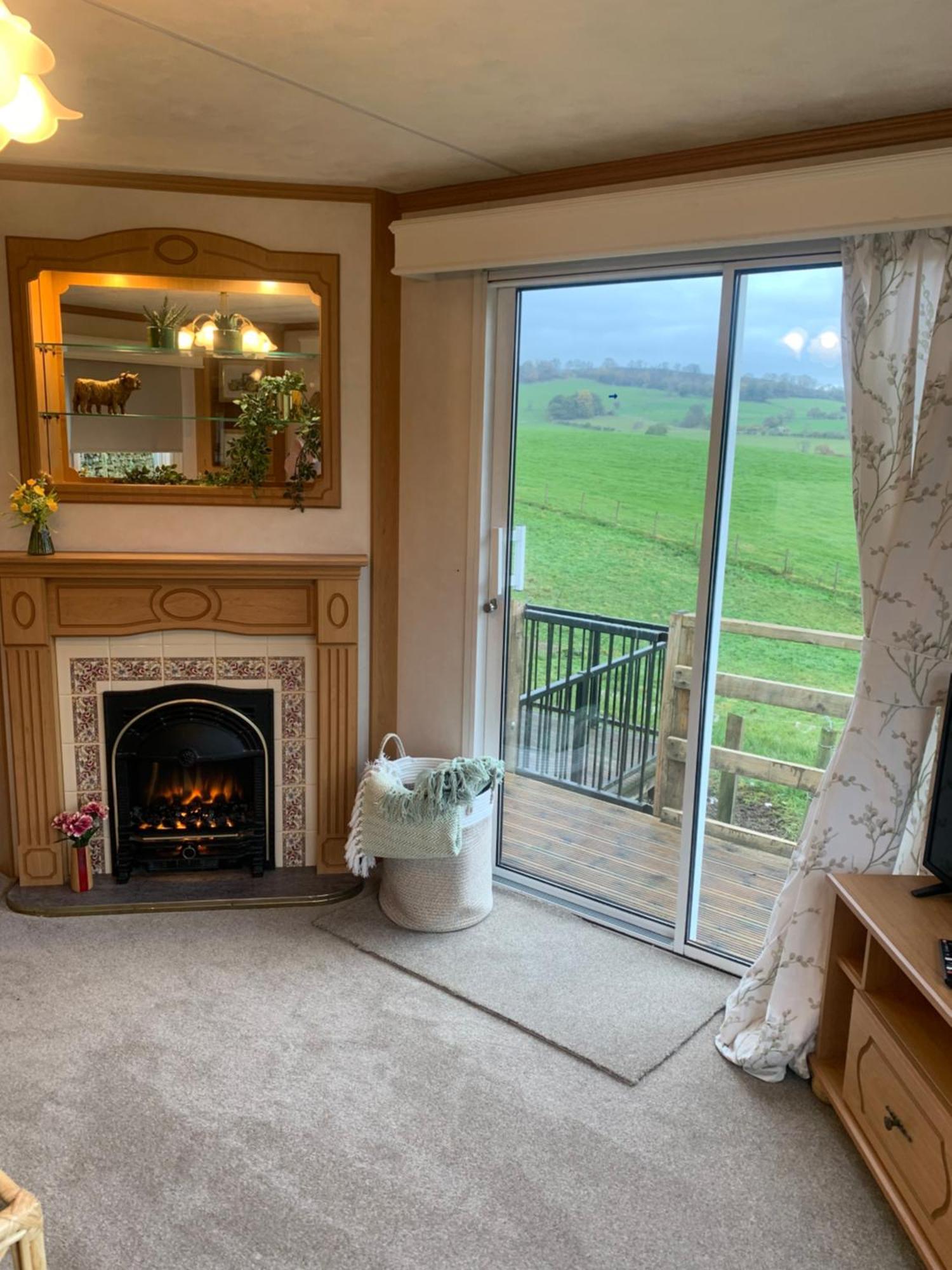 Farm Stay Caravan On Working Farm Dacre  Extérieur photo